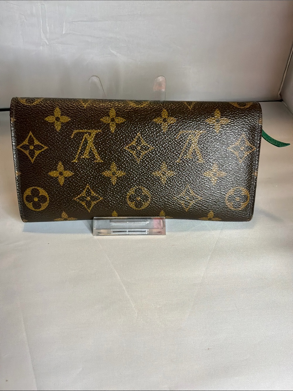 Louis Vuitton Monogram Emilie Wallet with Teal Interior - Picture 5 of 8